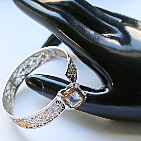 Antique  Filigree Amethyst Gemstone Hinged Bracelet - Picture 2 of 3